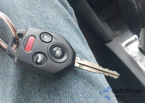 2015 Subaru Legacy 2.5I Premium из США, поврежденный, VIN 4S3BNBC64F3065303